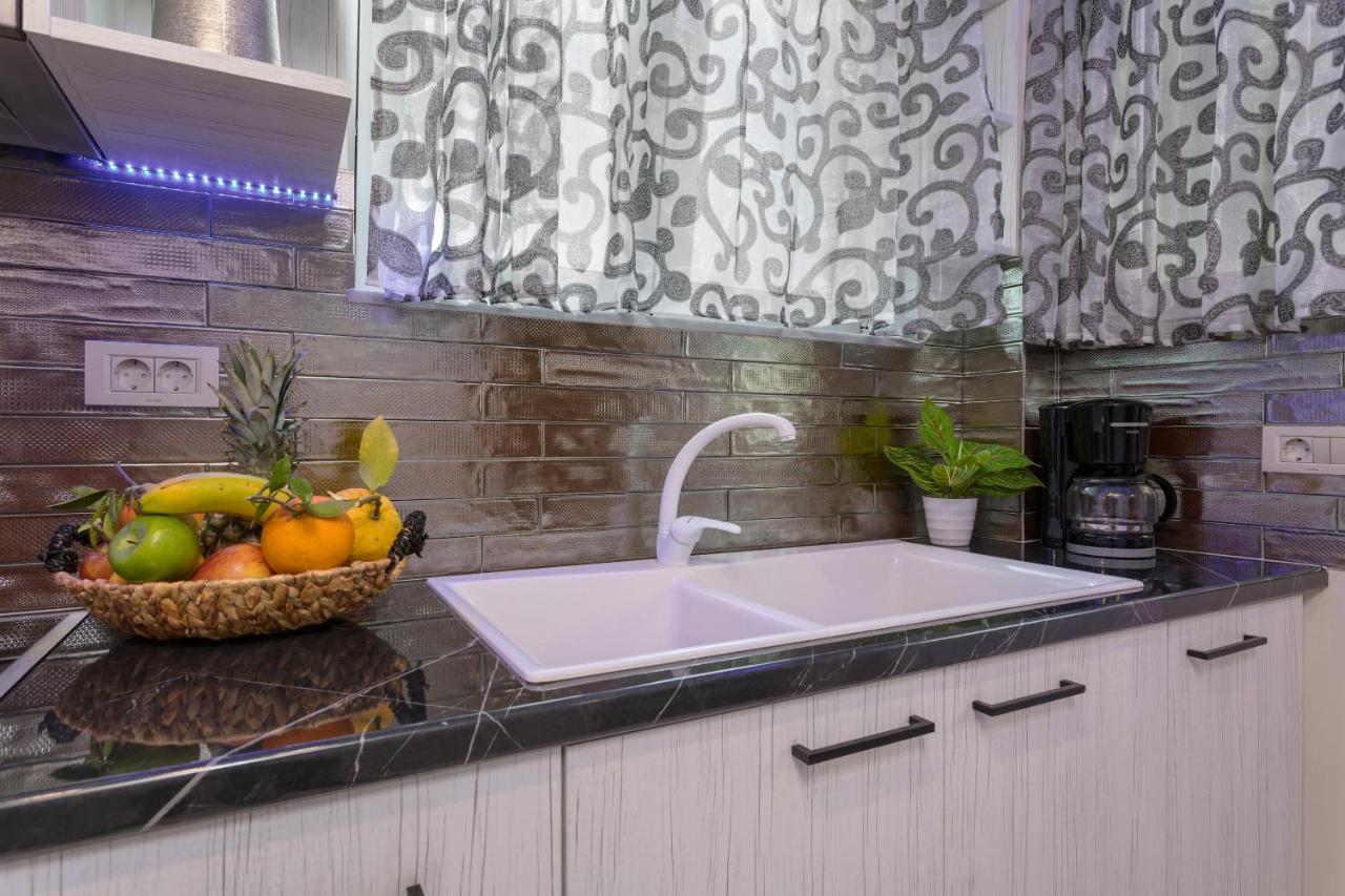 Evia'S Apartment - New Apartment In Town! Закинтос Екстериор снимка