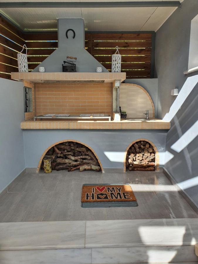 Evia'S Apartment - New Apartment In Town! Закинтос Екстериор снимка